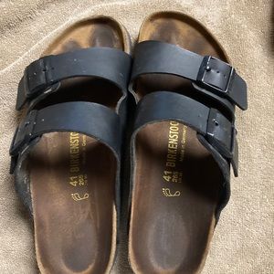 Size 41 Birkenstock’s